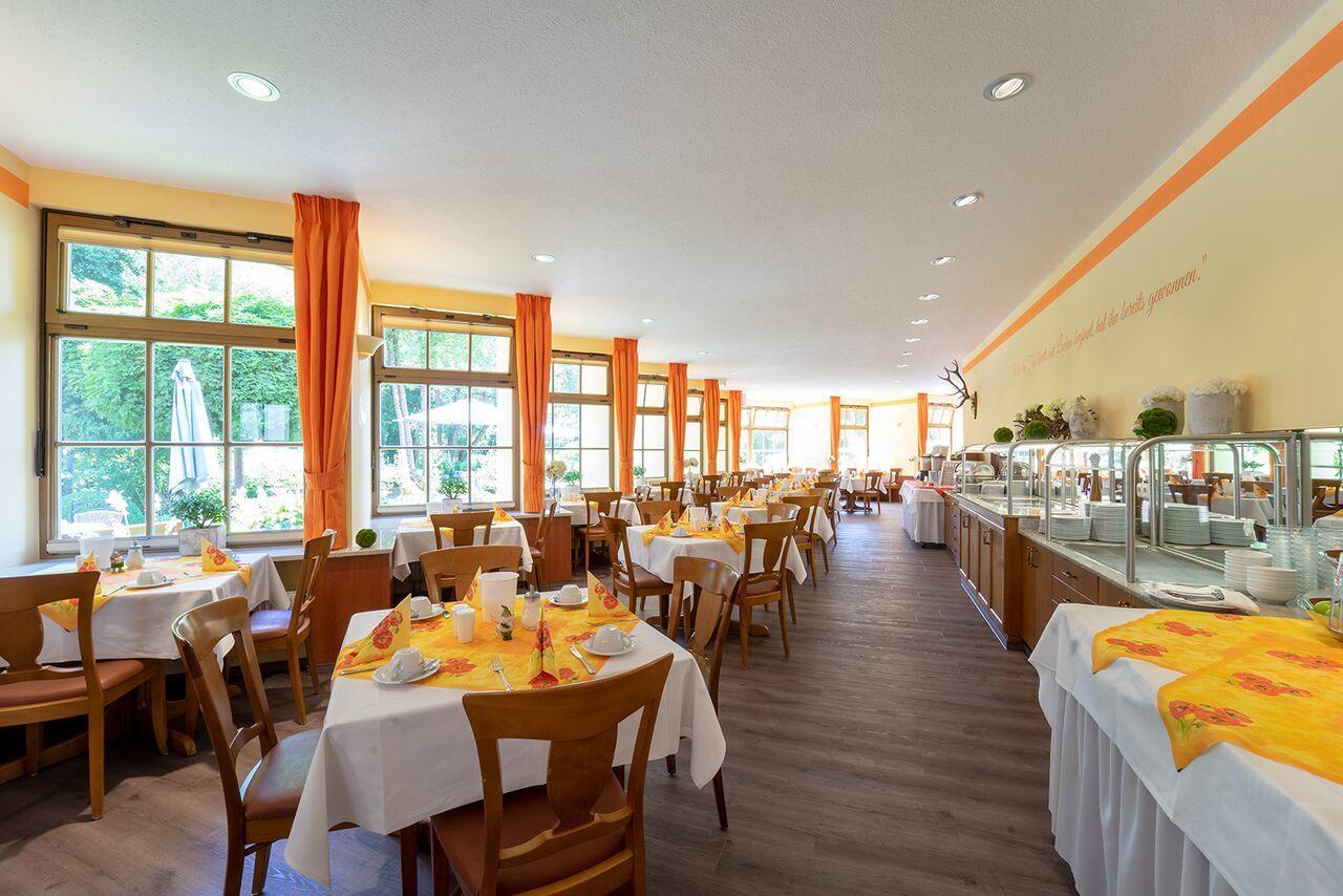 Hotel Goldener Hirsch Suhl Bagian luar foto